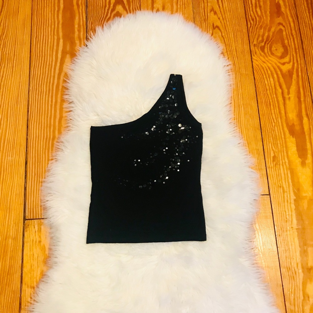 BCBG Black One-Shoulder Top M π - Picture 1 of 2